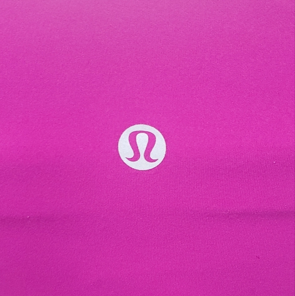 Lululemon Size 8 - Sports Bra - Build In Padded Bra - Picture 6 of 6